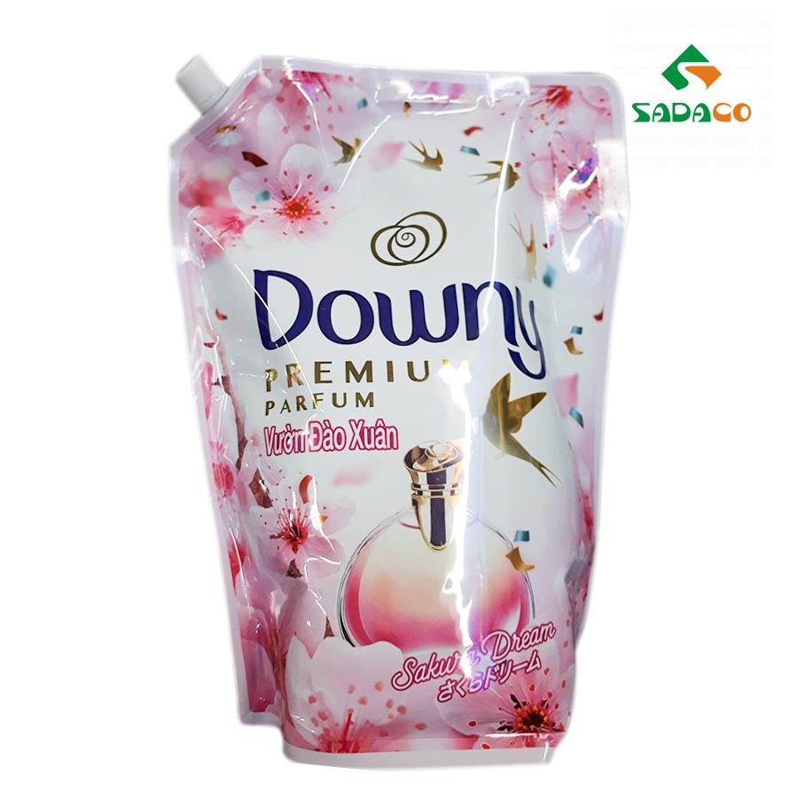 FSDWPSK2400P Downy Parfum Sakura Fabric Softener 2.4L Pouch (1)