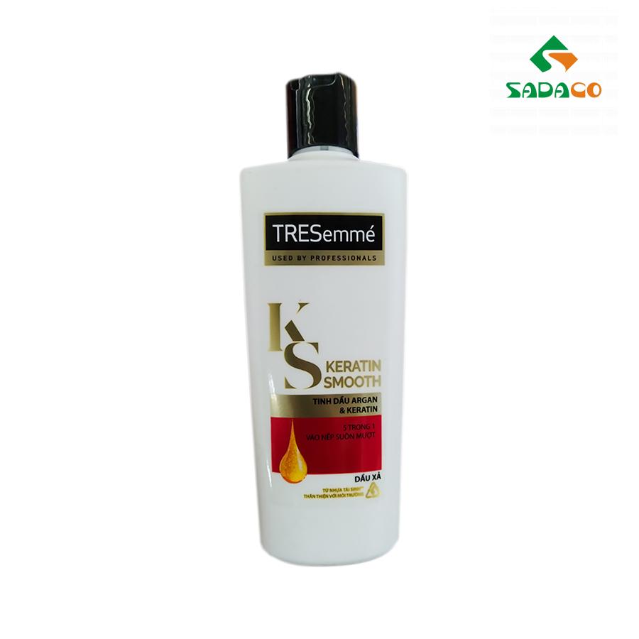 HCTRKES0170B TRESemmé Keratin Smooth Hair Conditioner 170g Bottle (1) - retouch