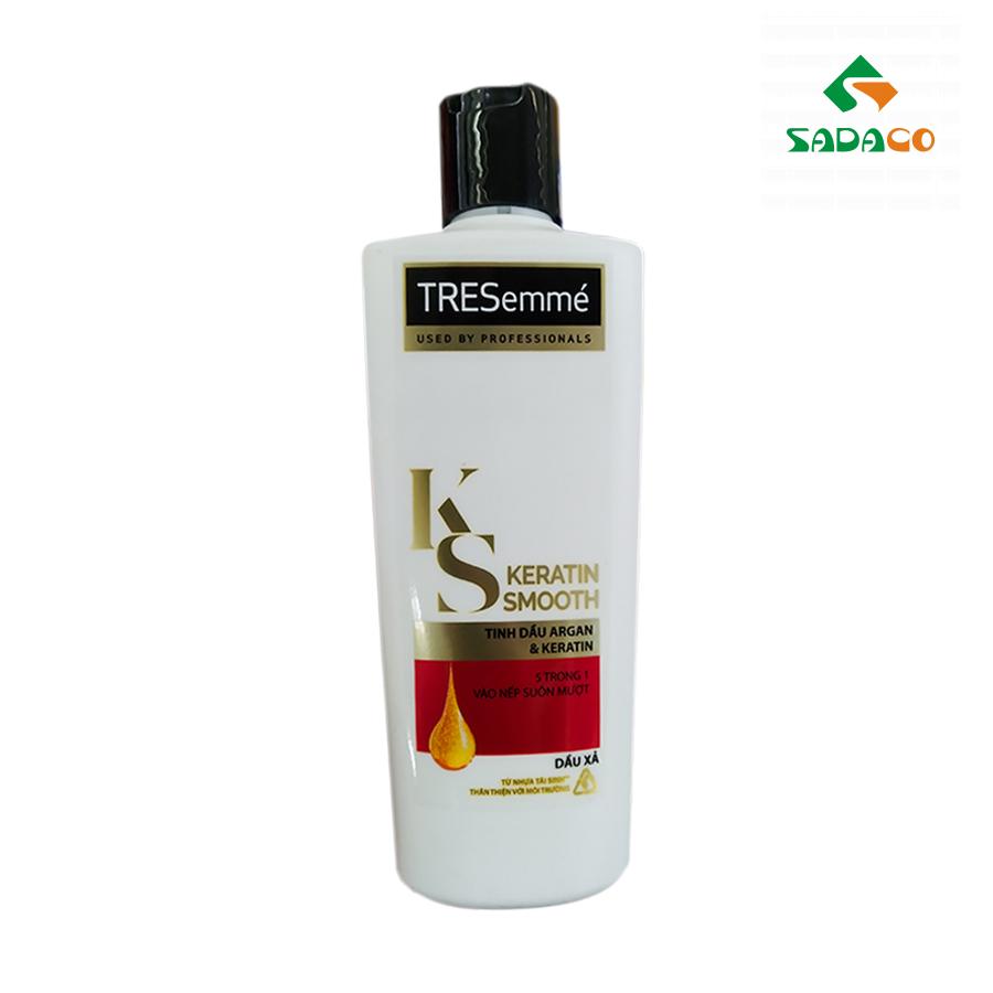 HCTRKES0340B TRESemmé Keratin Smooth Hair Conditioner 340g Bottle (1) - retouch