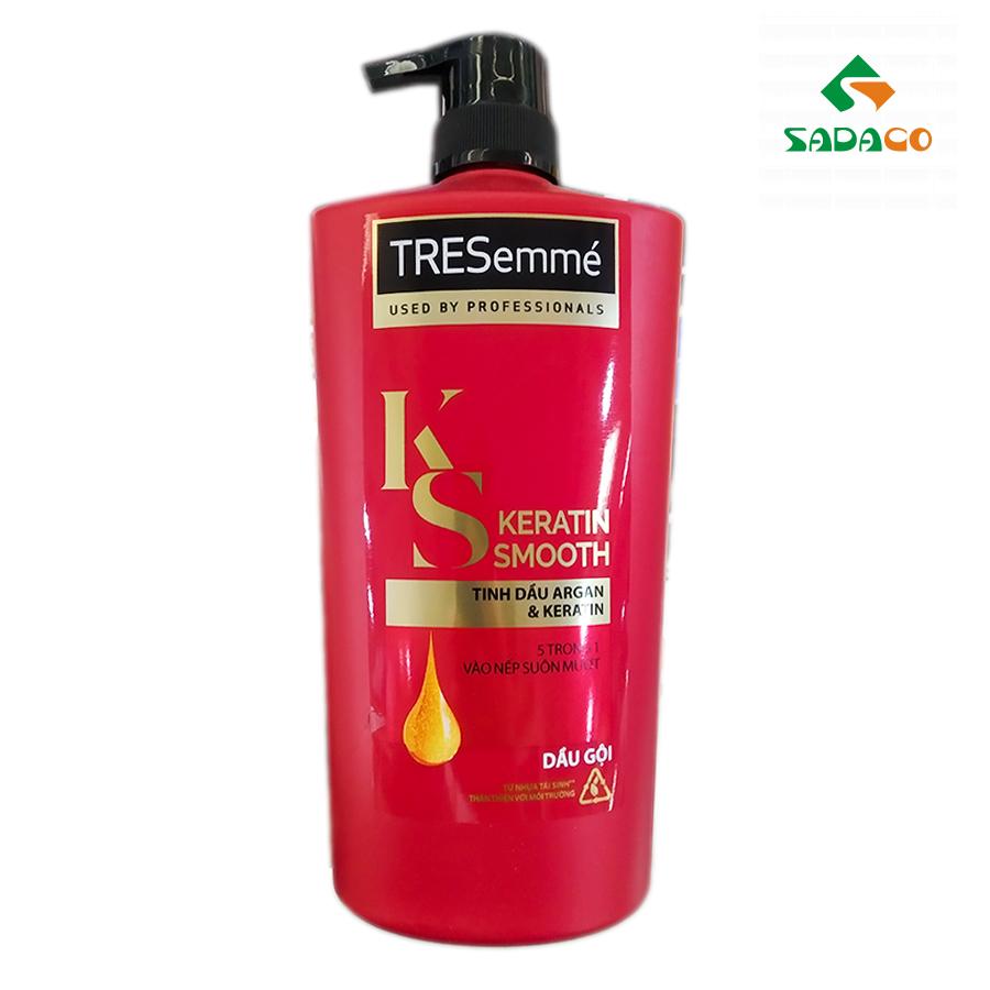 HSTRKES0850B TRESemmé Keratin Smooth Hair Shampoo 850g Bottle (1) - retouch